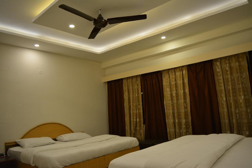 Hotel Mansarover International Haridwār Camera foto